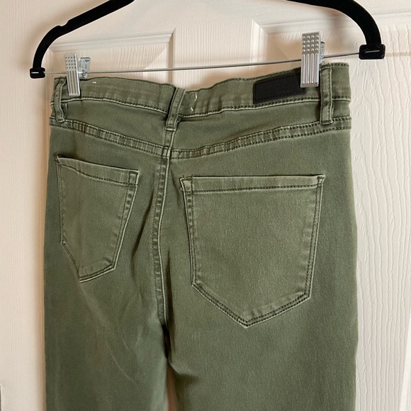 Nicole Miller Olive Soho High Rise Ankle Skinny Jeans Size 6 - Picture 7 of 10